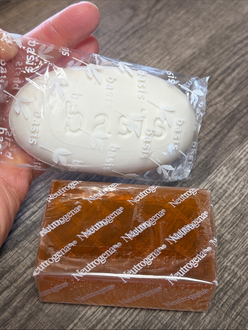 Basis Sensitive Skin Bar Soap & Neutrogena Original Face Bar Soap